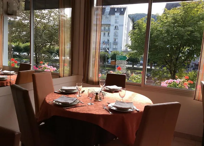 Hotel Lys De Marie 3*